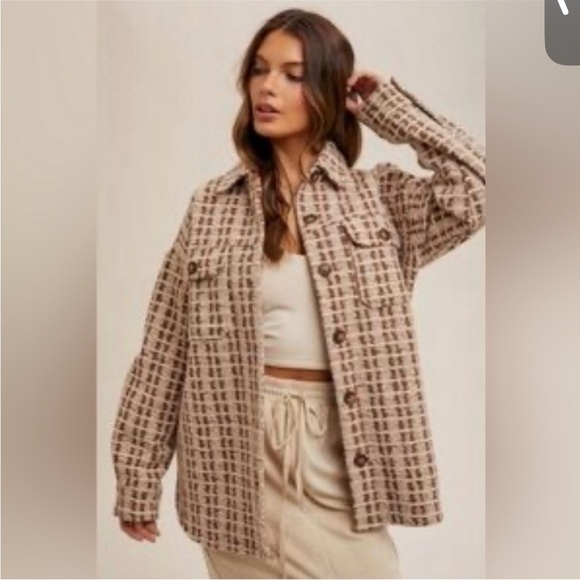 NWT 🤎 Hem & Thread Cozy Plaid Shacket 🤎 Size Large - Picture 2 of 6